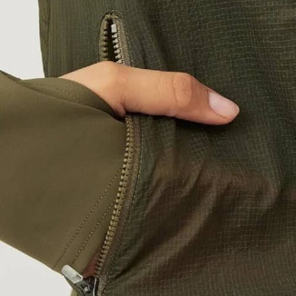 NWT Womens Medium Olive Branch Outdoor Voices Frost/Knit Hoddie. - Picture 7 of 13